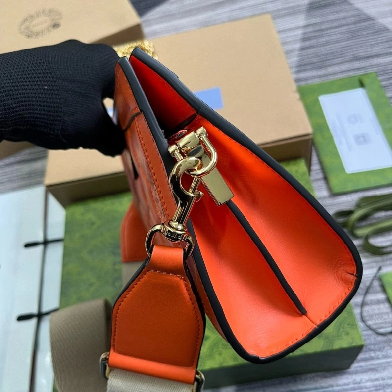 Gxccx Satchel Bags Bold 37639