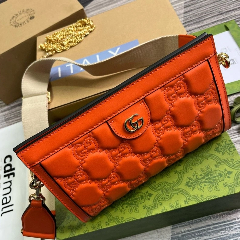 Gxccx Satchel Bags Bold 37639