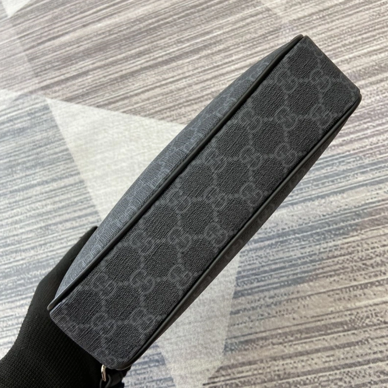 Bold Gxccx Clutch Bags 38153