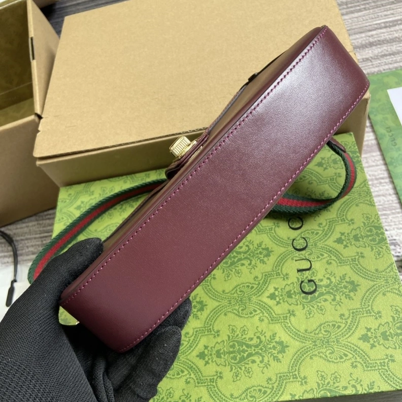 WellDesigned Gxccx Top Handle Bags 36189