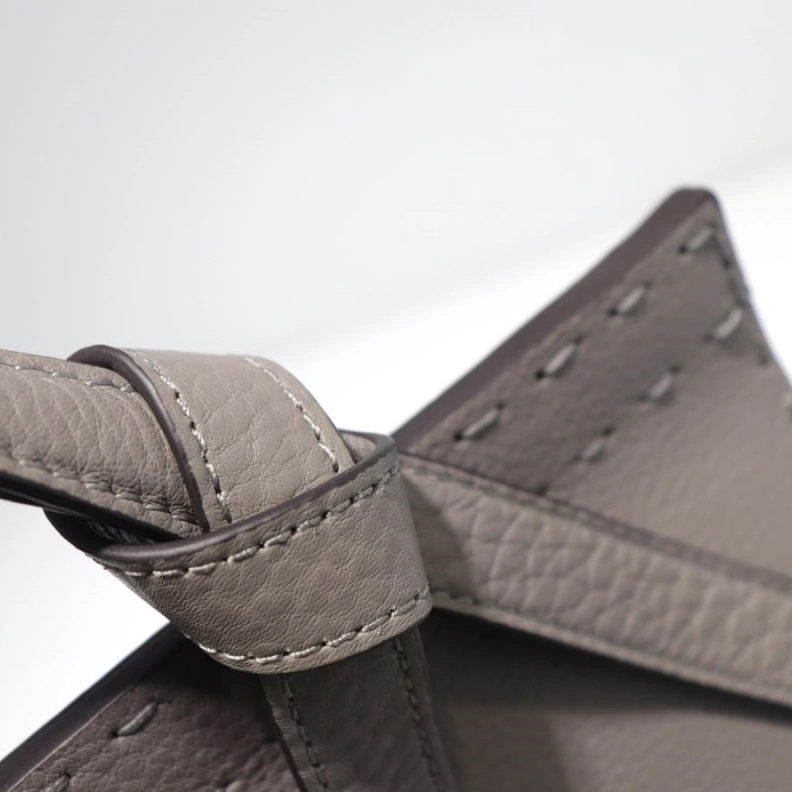 Bold Gxccx Top Handle Bags 36187