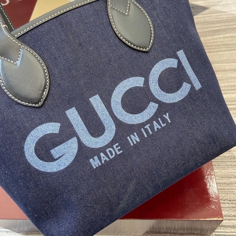 Compact Gxccx Shopping Bags 36676
