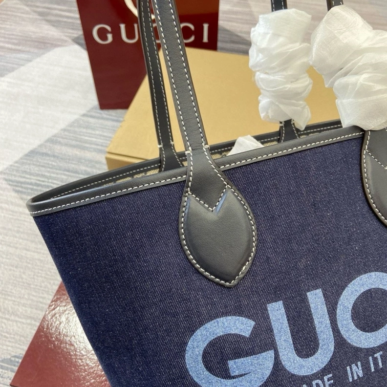 Compact Gxccx Shopping Bags 36676
