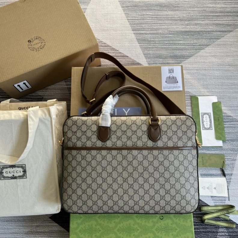 Mens Gxccx Briefcases Comfortable 34773