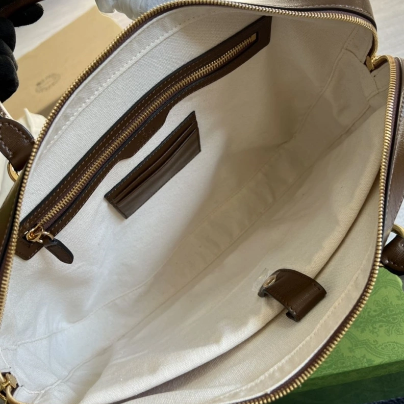 Mens Gxccx Briefcases Comfortable 34773