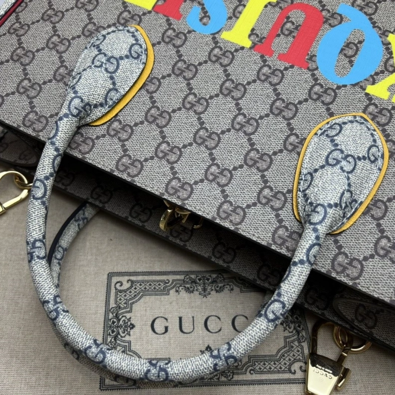 Trendy Gxccx Shopping Bags 36649