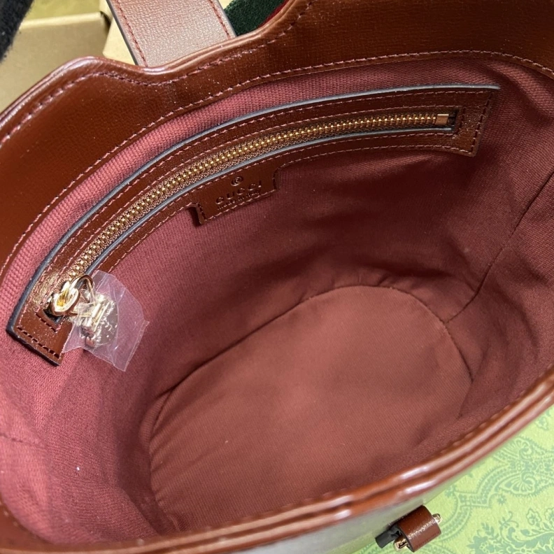 Elegant Gxccx Satchel Bags 37574