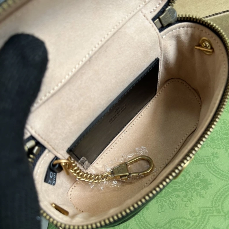 Breathable Gxccx Cosmetic Bags 38112