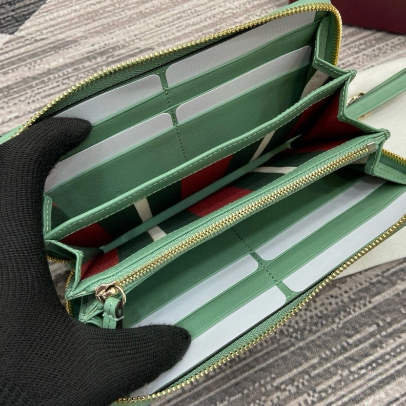 Gxccx Wallets & Purse Sophisticated 34981