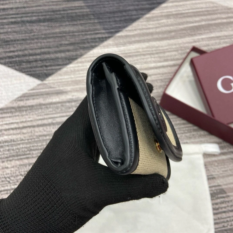 Functional Gxccx Wallets & Purse 34978