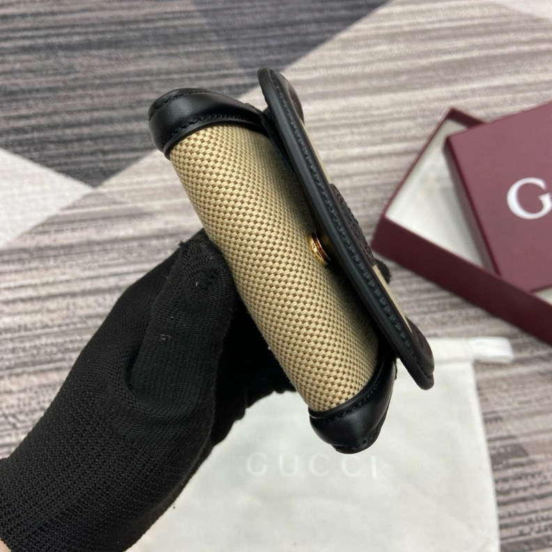 Functional Gxccx Wallets & Purse 34978