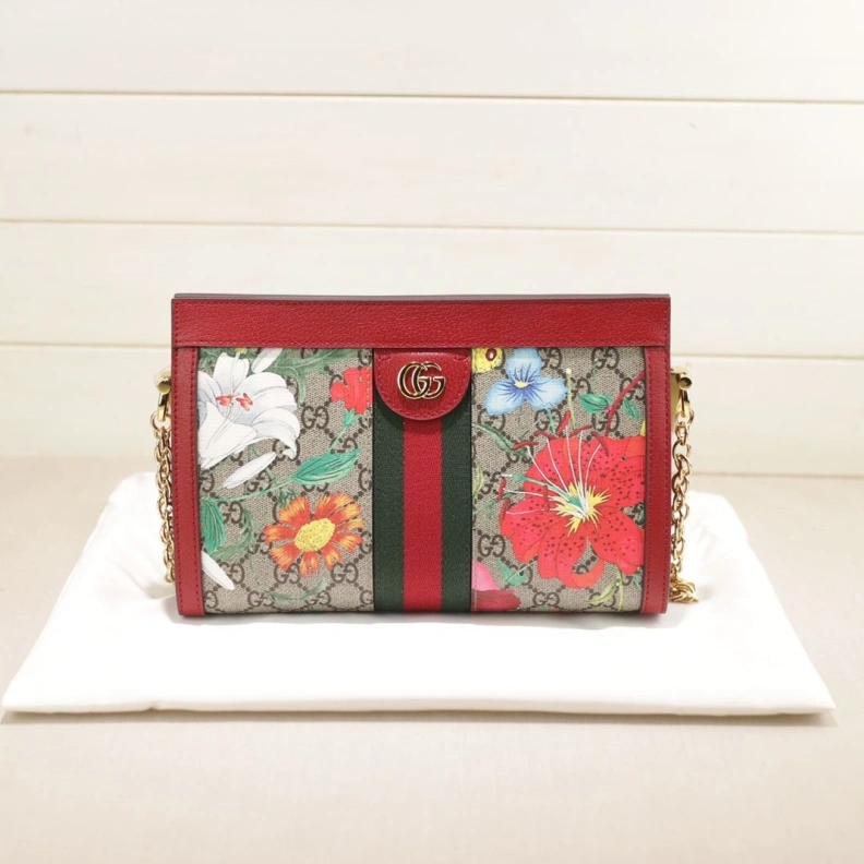 Gxccx Satchel Bags Bold 37563