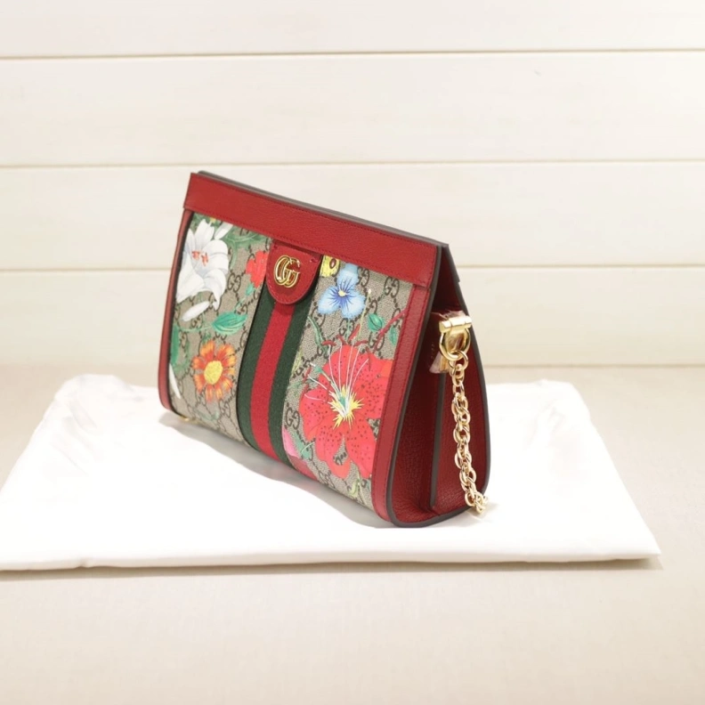 Gxccx Satchel Bags Bold 37563