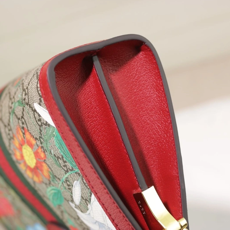 Gxccx Satchel Bags Bold 37563