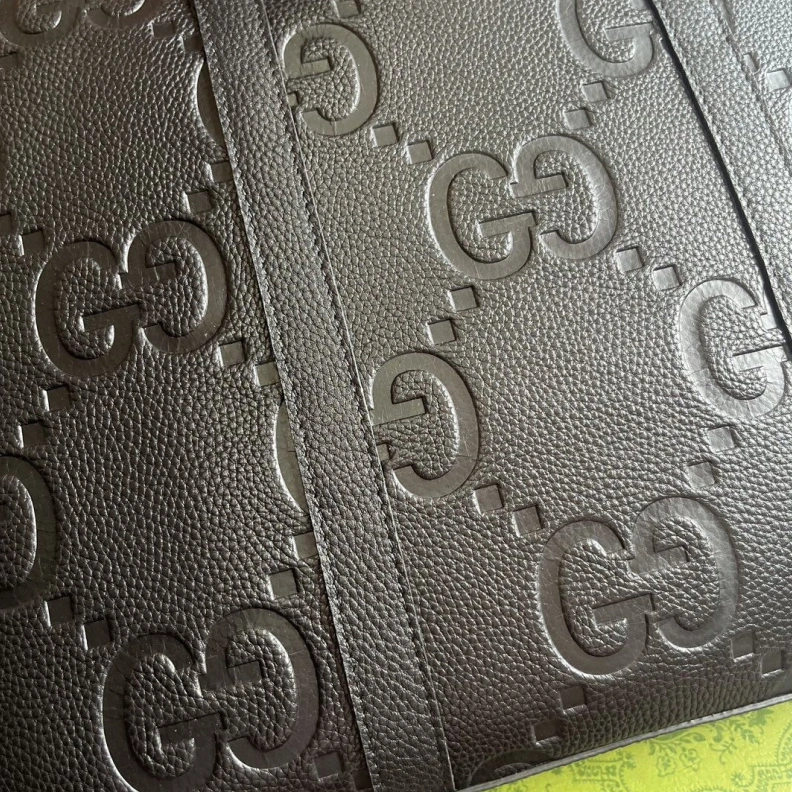 Mens Gxccx Briefcases Comfortable 34782