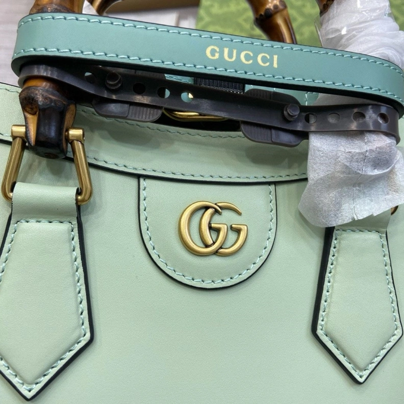 Resilient Gxccx Top Handle Bags 36080
