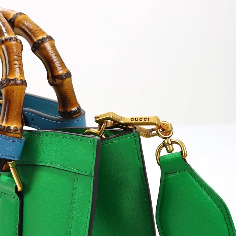 WellDesigned Gxccx Top Handle Bags 36076