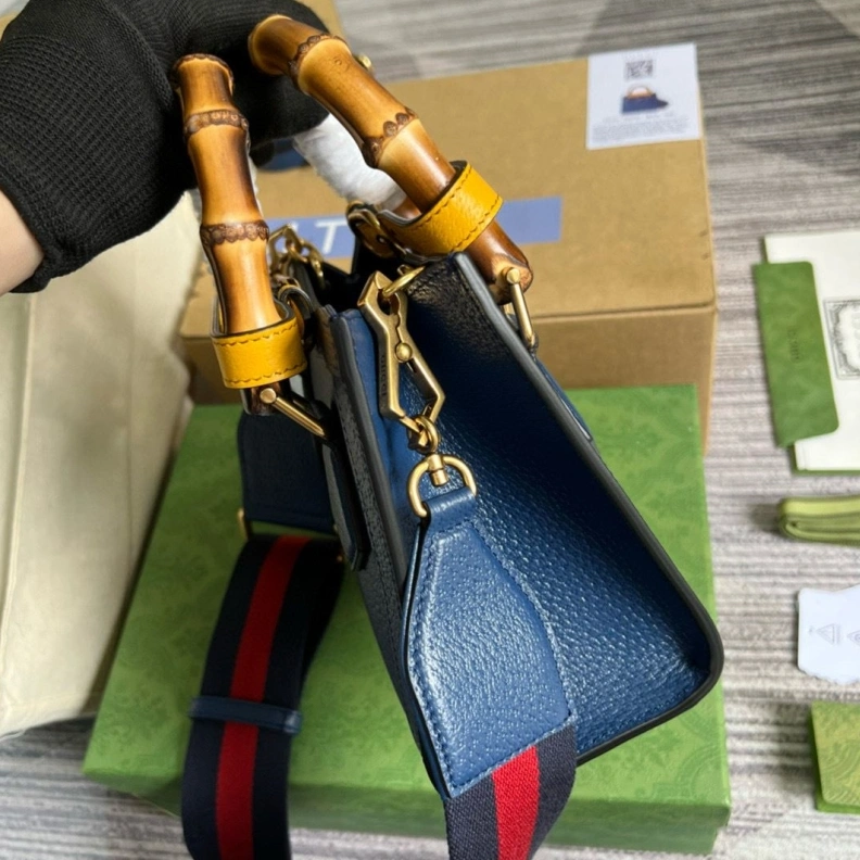 Gxccx Top Handle Bags Resilient 36082