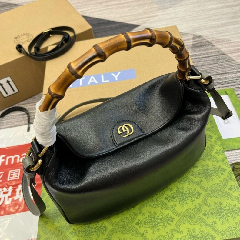 Gxccx Top Handle Bags Vibrant 36074