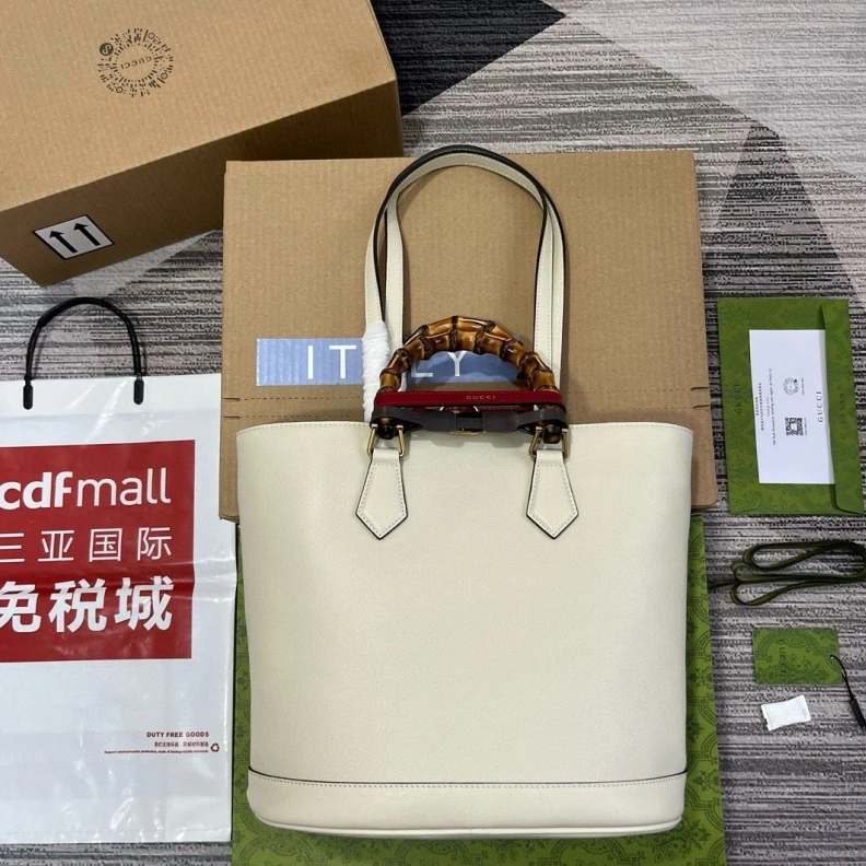 Gxccx Shopping Bags Vibrant 36655