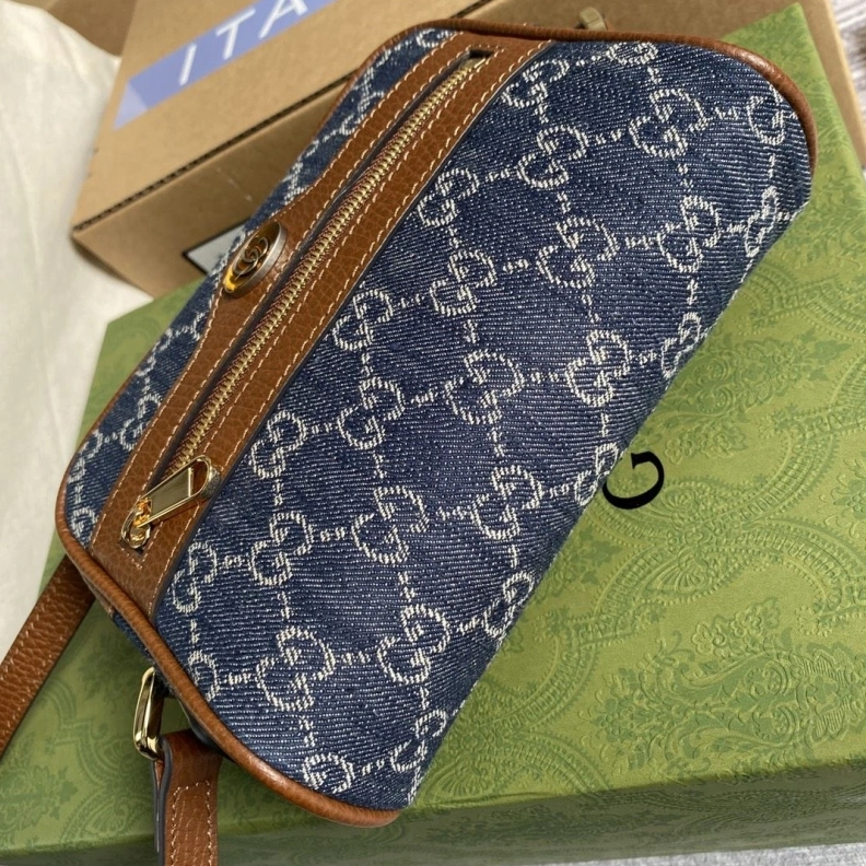 Gxccx Satchel Bags Vibrant 37528