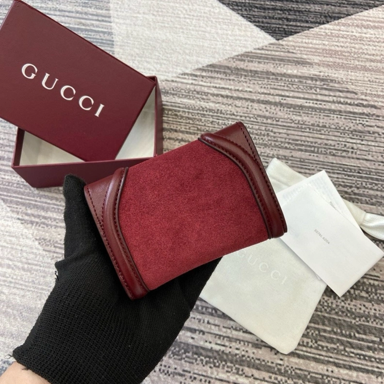 Compact Gxccx Wallets & Purse 34982
