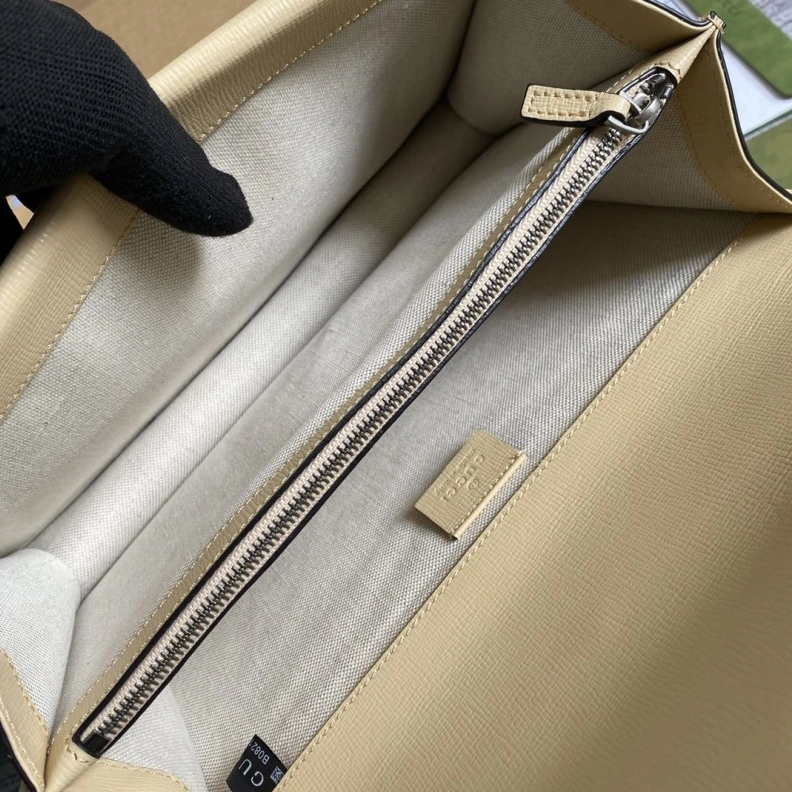 Comfortable Gxccx Top Handle Bags 36021