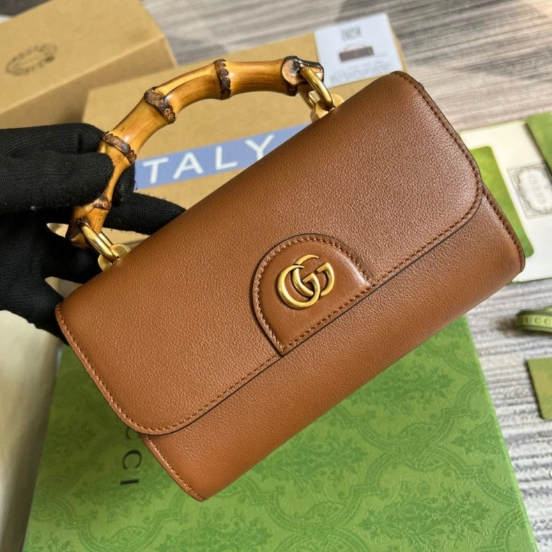 Stylish Gxccx Top Handle Bags 35996