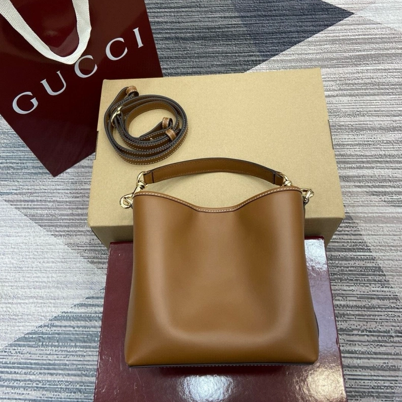 Comfortable Gxccx Bucket Bags 38188