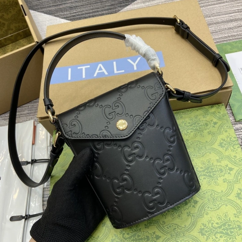 Versatile Gxccx Satchel Bags 37437
