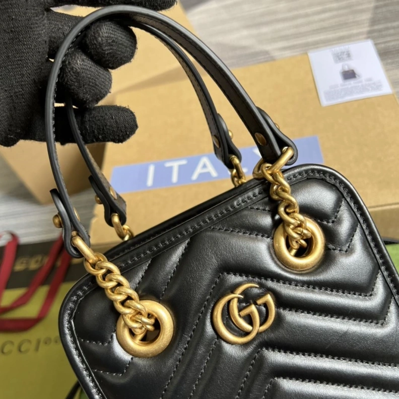 Flexible Gxccx Top Handle Bags 35966