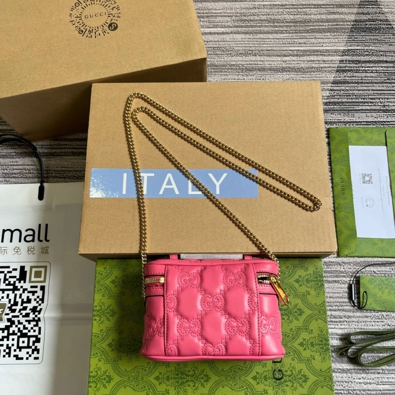 Reliable Gxccx Cosmetic Bags 38062