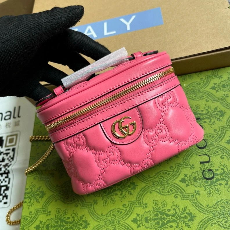 Reliable Gxccx Cosmetic Bags 38062