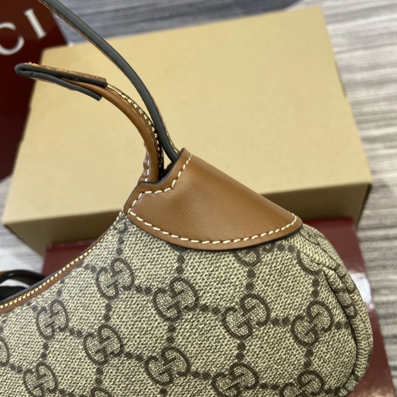 Gxccx Top Handle Bags ModernLook 35929