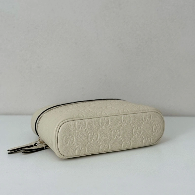 Refined Gxccx Cosmetic Bags 38097
