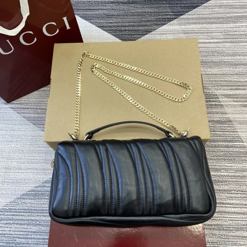 WellDesigned Gxccx Top Handle Bags 35903