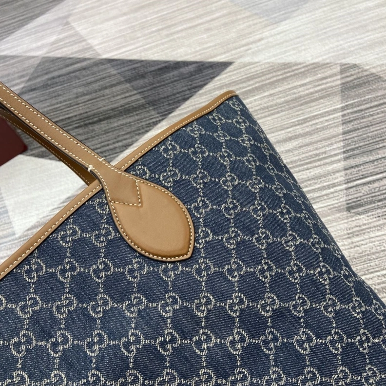 Compact Gxccx Shopping Bags 36612