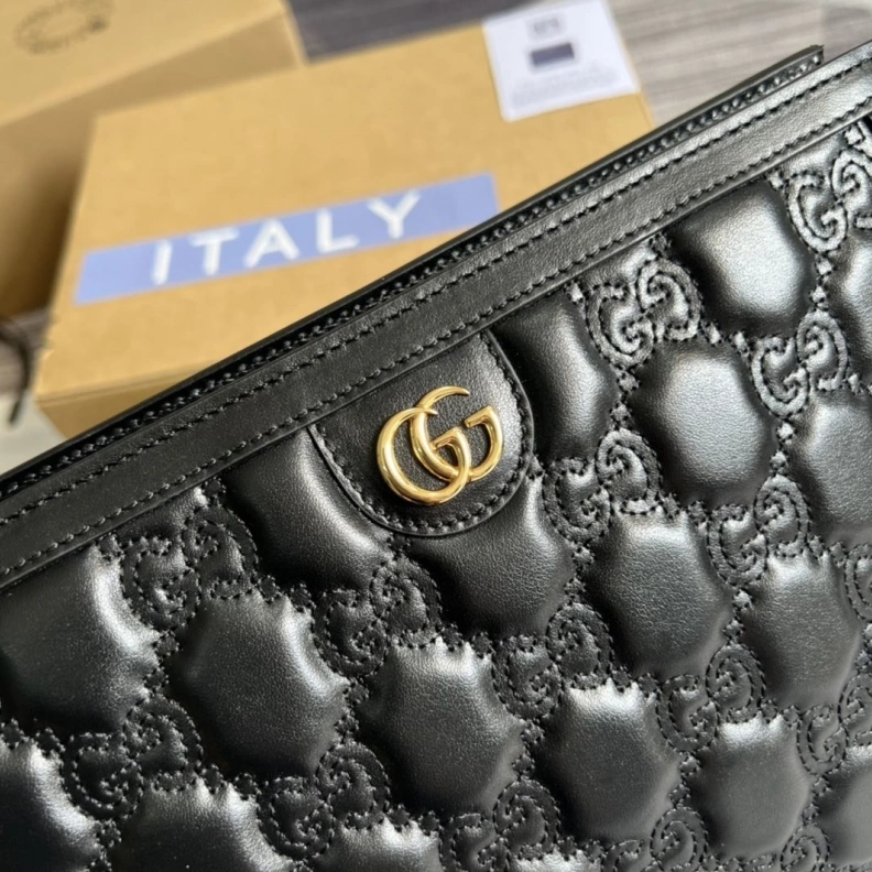 Stylish Gxccx Clutch Bags 38096
