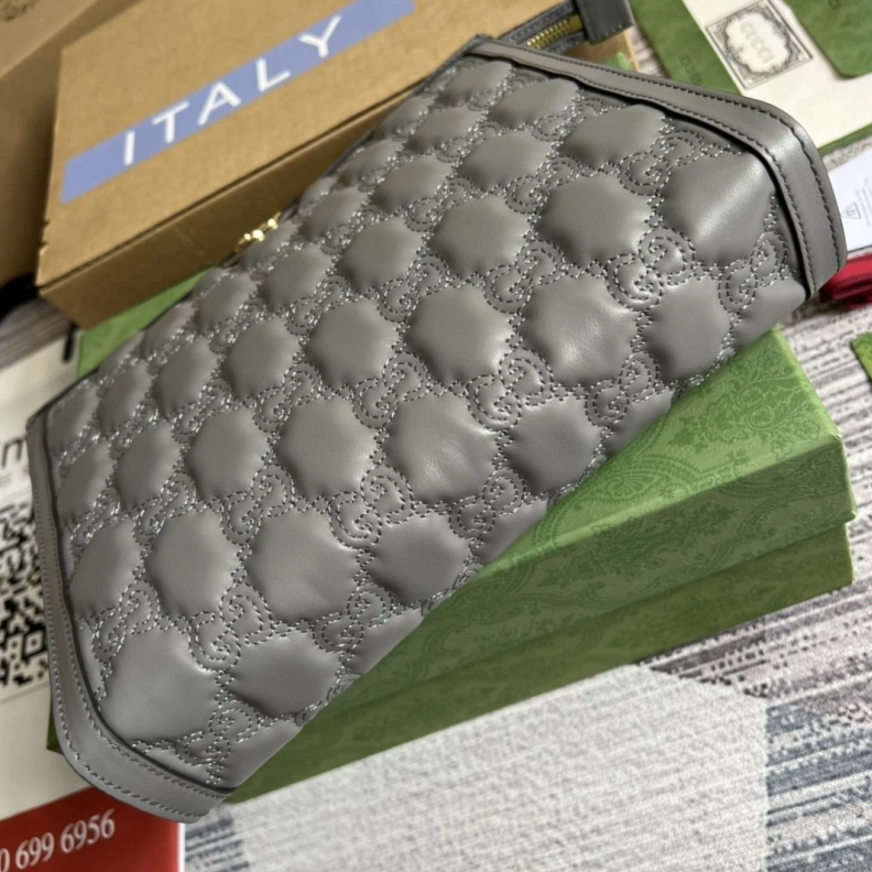 Sleek Gxccx Clutch Bags 38094