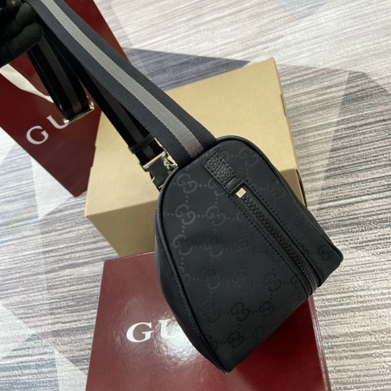 Gxccx Satchel Bags Sleek 37305