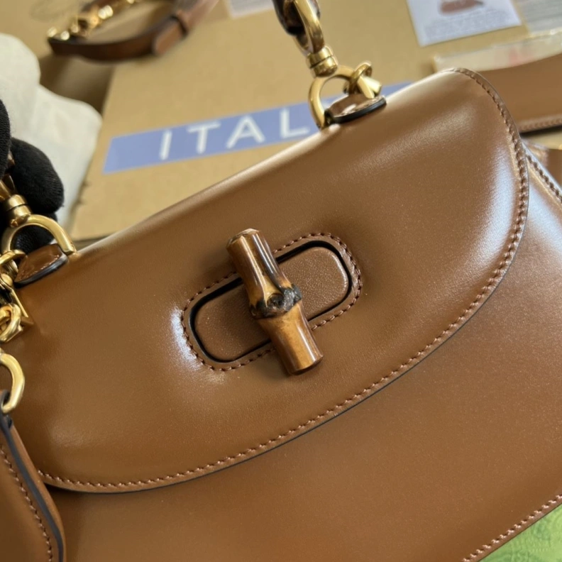 Sleek Gxccx Top Handle Bags 35855