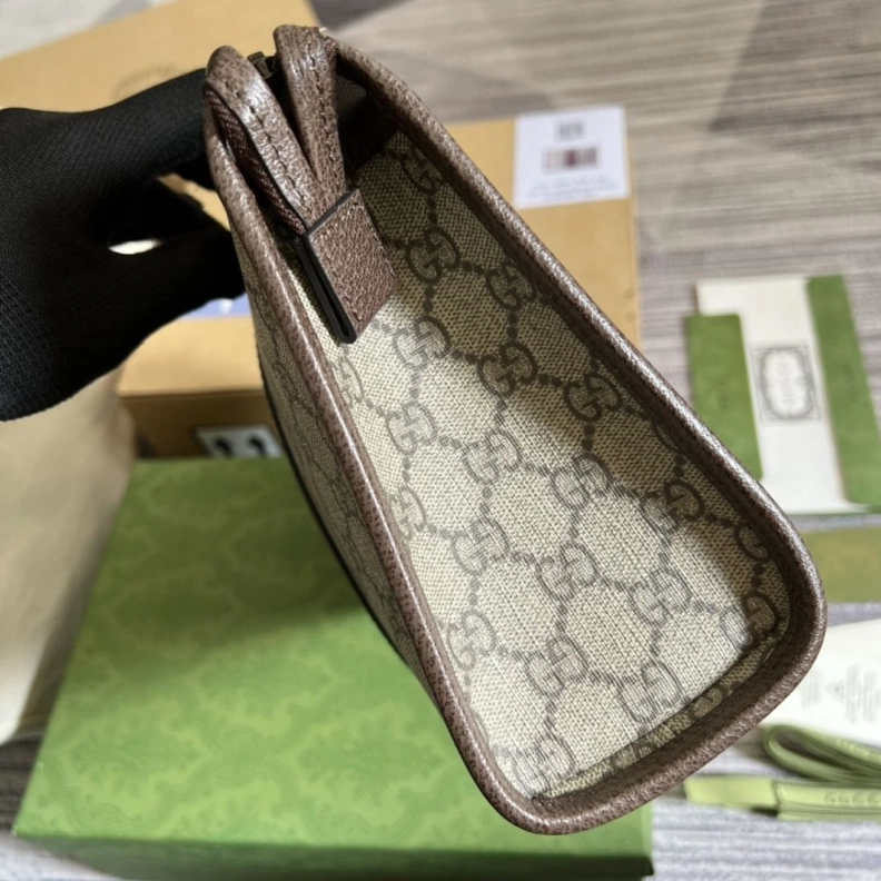 Gxccx Clutch Bags Resilient 38141