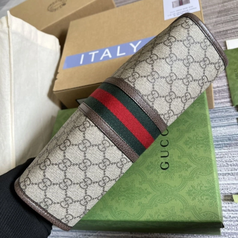 Gxccx Clutch Bags Resilient 38141