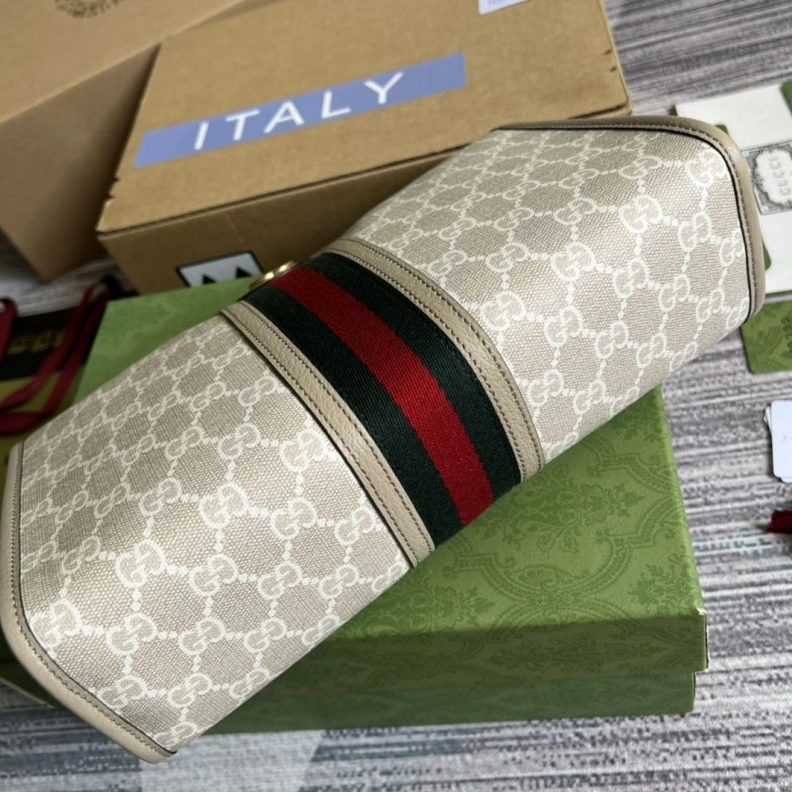 Bold Gxccx Clutch Bags 38101