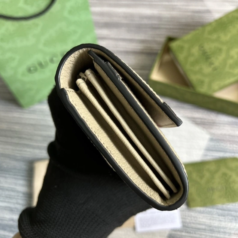 Unique Gxccx Wallets & Purse 34911