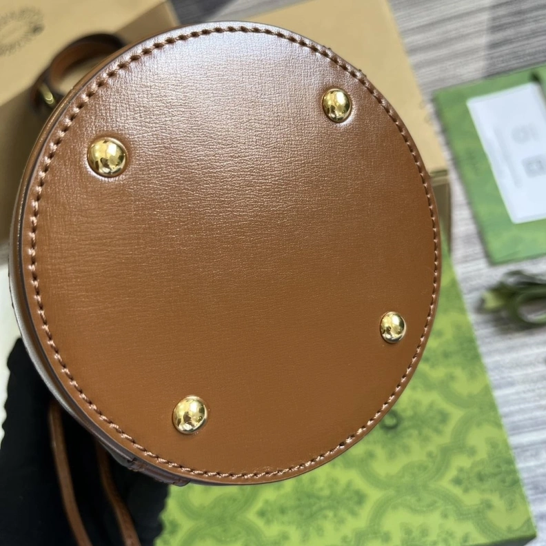Minimalist Gxccx Round Bags 38011