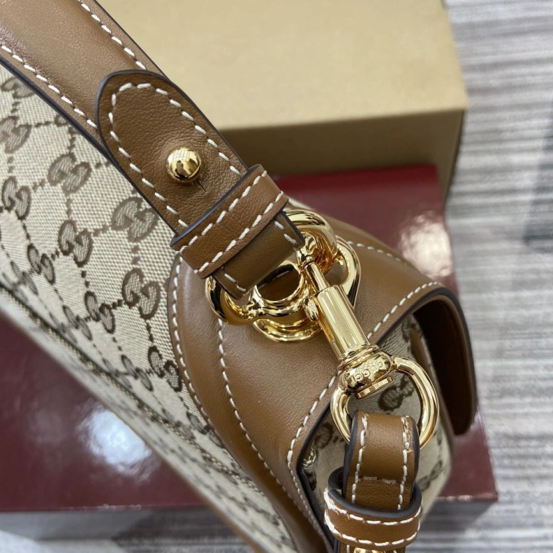 Gxccx Top Handle Bags ModernLook 35744