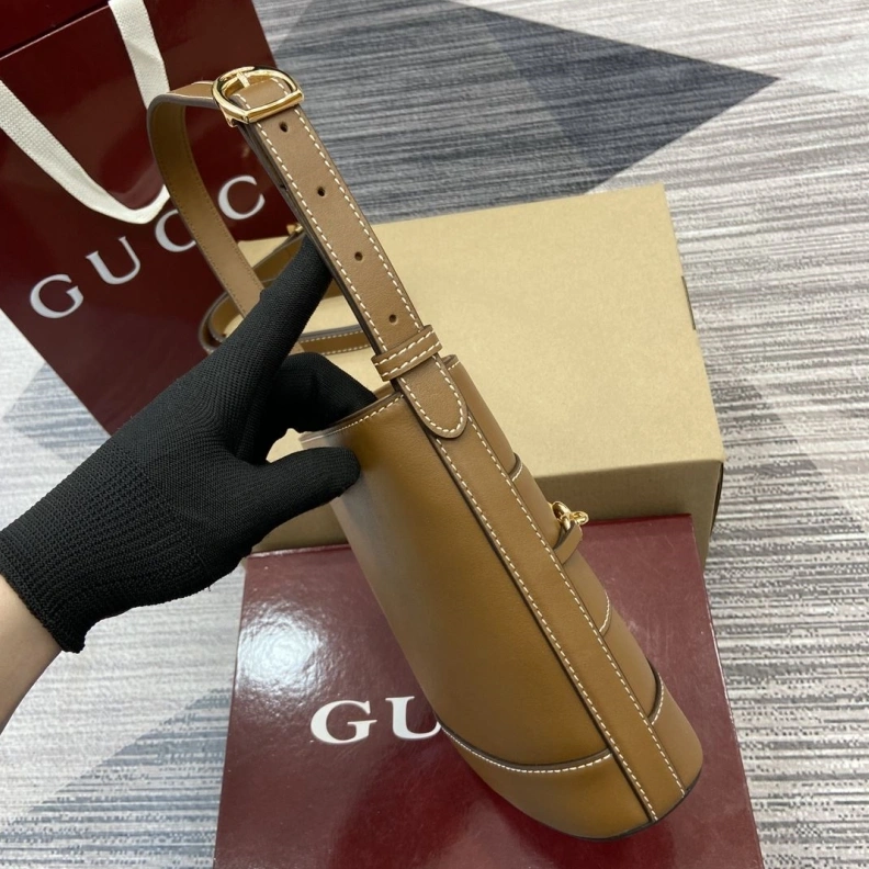 WellDesigned Gxccx Top Handle Bags 35759