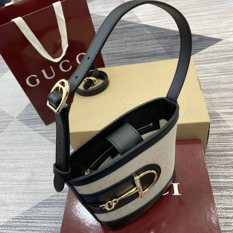 Functional Gxccx Top Handle Bags 35796