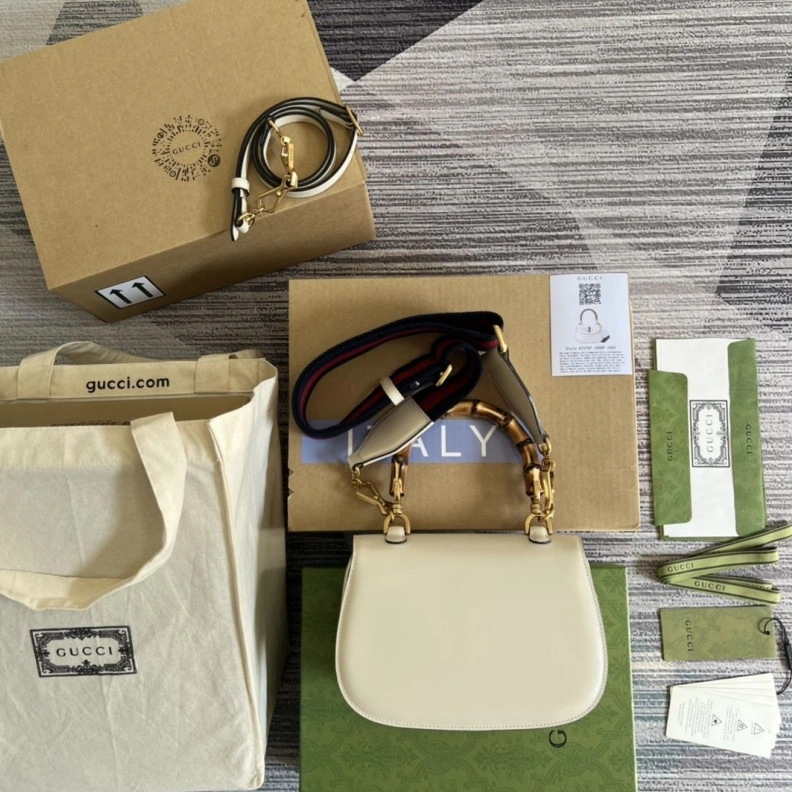 Bright Gxccx Top Handle Bags 35708